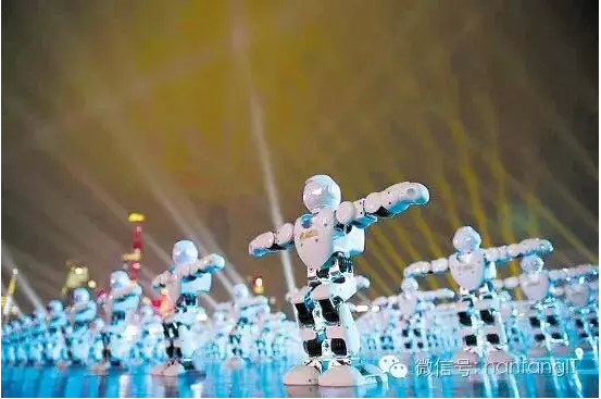 春晚机器人 道通无人机 阿尔法智能机器人 优必选阿尔法机器人