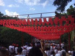 为祖国庆生，机器人Alpha助阵万人中华红色跑